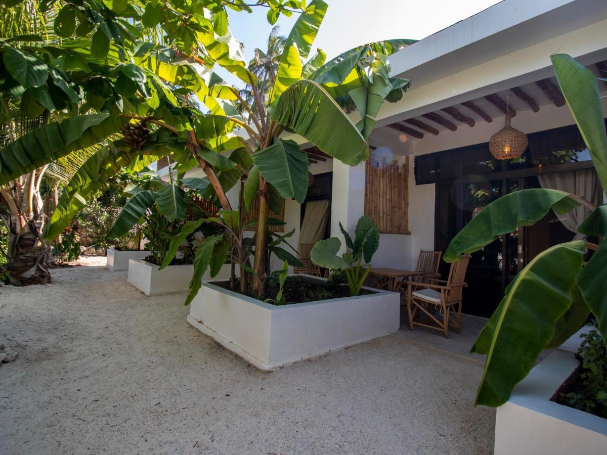 Tropical Oasis Boutique 4*