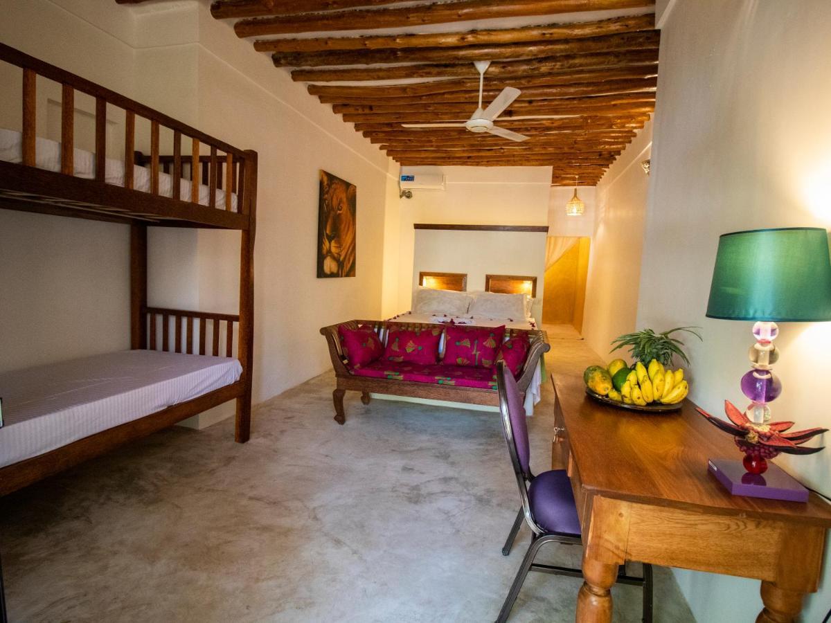 Hotel Tropical Oasis Boutique 4*