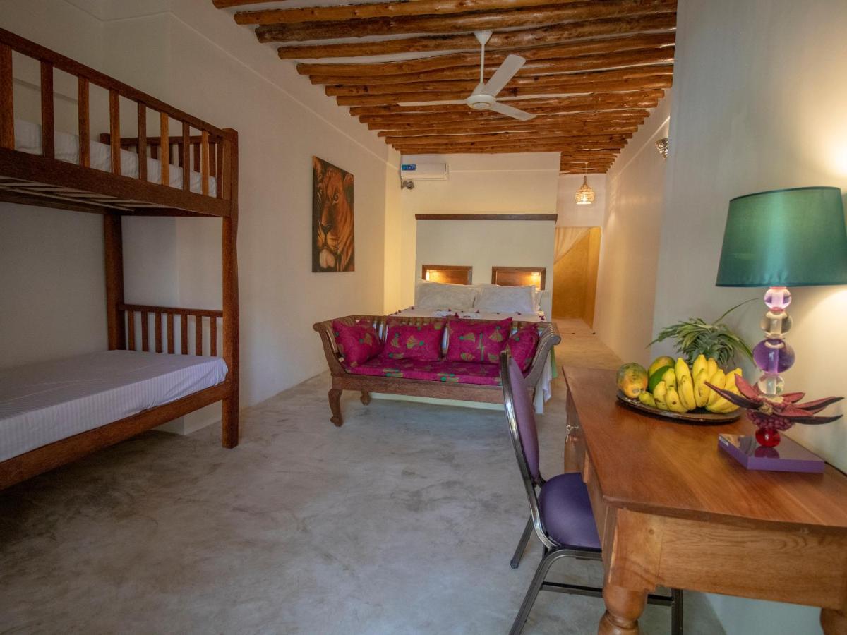 Hotel Tropical Oasis Boutique 4*